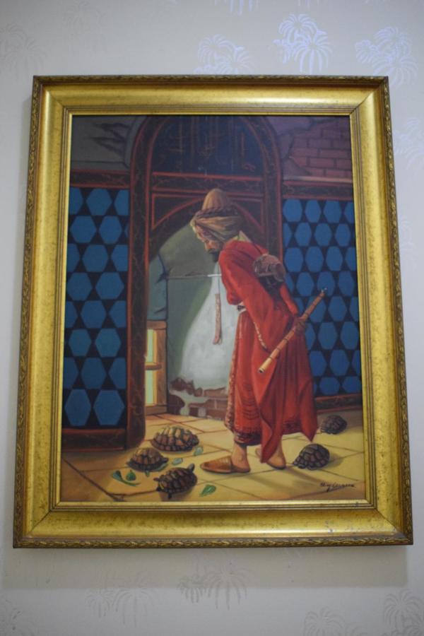 Sur מלון